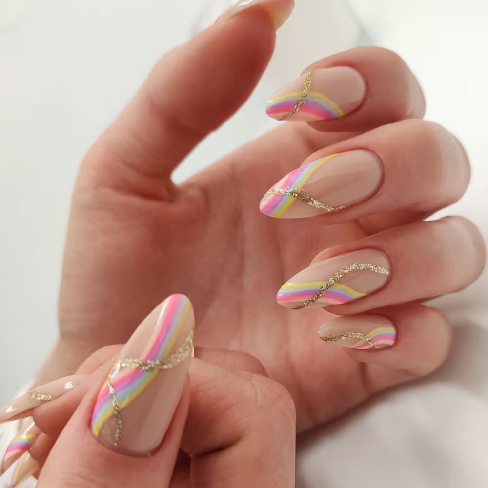 Elegant Nude Press-On Nails with Subtle Gold Accent - Women Shoes NWT